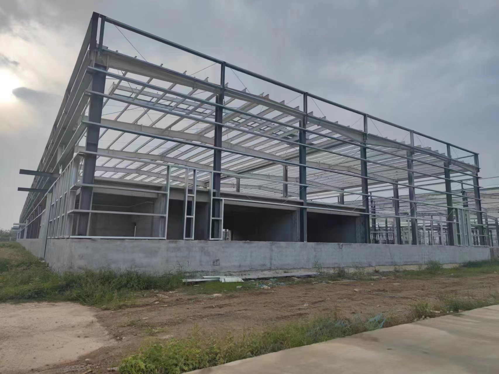 上海鋼結構廠家反復強調的鋼梁截面設13585605056周先生 上海鋼結構廠家反復強調的鋼梁截面設13585605056周先生